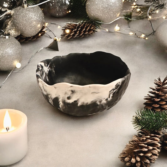 Handcrafted Wavy Jesmonite Bowl – Modern Minimalist Decor